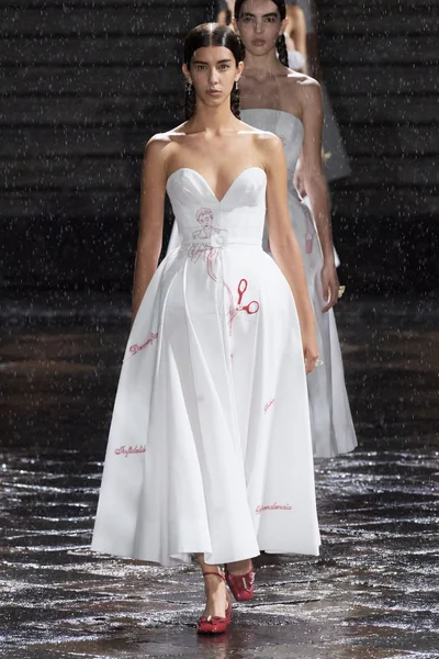 Look 101
